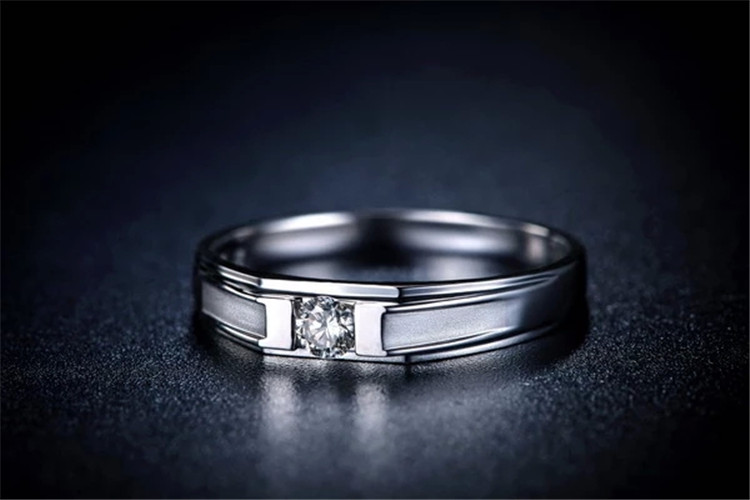 佐卡伊珠宝白18K金男士结婚定制钻石戒指_珠宝图片-珠宝产品-金投珠宝-金投网