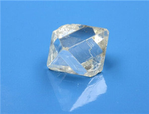 俄埃罗莎米尔矿场 惊现78.02克拉钻石