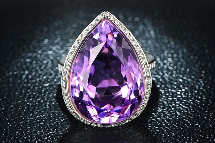 米莱珠宝白18k金19.12克拉紫水晶钻石戒指_珠宝图片