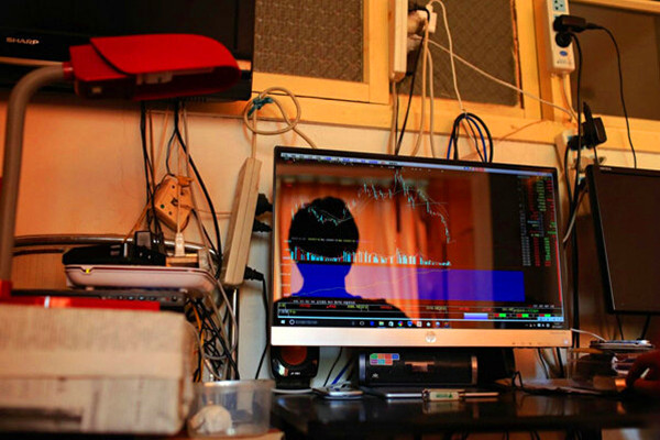 股市热潮中有多少人的生活被改变了-图片新闻