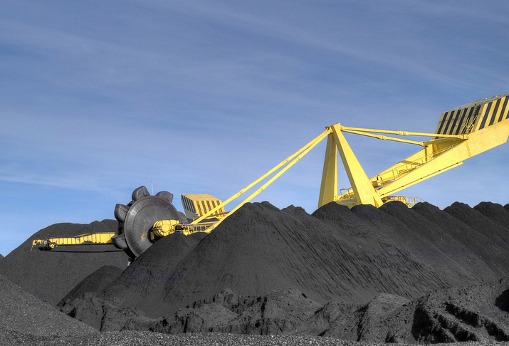 银行进一步收紧贸易融资 使铁矿石钢材煤炭贸易商更加
