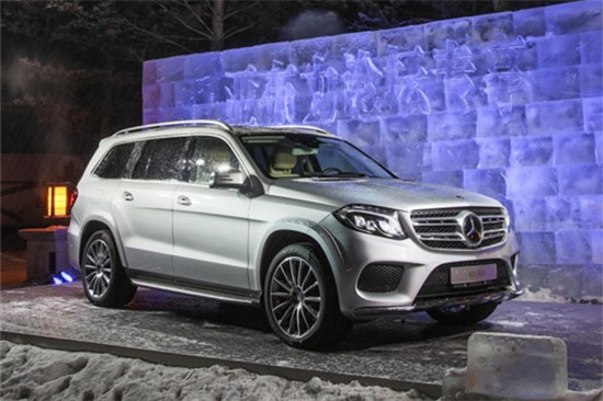 奔驰GLS将于3月国内上市 融入LED日间行车灯