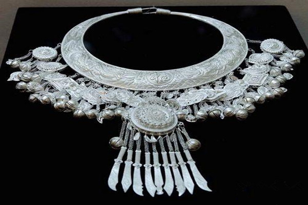 银饰品牌排名_中国银饰十大品牌(3)