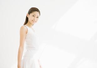 月经有血块是怎么回事 这样的症状有事吗