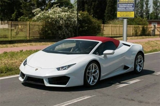 名车 正文  从实车图来看,新车外观基本延续了huracan spyder lp610-4