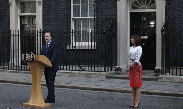 英国宣布脱离欧盟 首相卡梅伦无奈下台