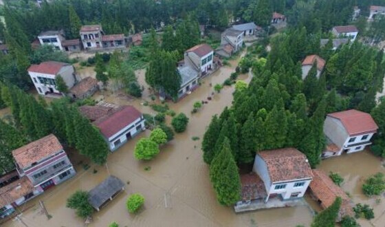 湖南洪水暴发:湖南华容县新华垸内溃成泽国-第3页