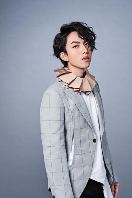 姗姗来迟歌曲 35b7a9e26966e0045bc0dd7aab8db105.jpg?_=1476156480148