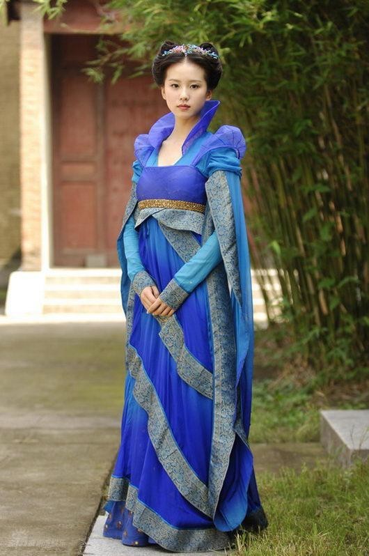 网友票选中国古装第一美女;赵丽颖第三 刘诗诗第二 第一花落谁家?