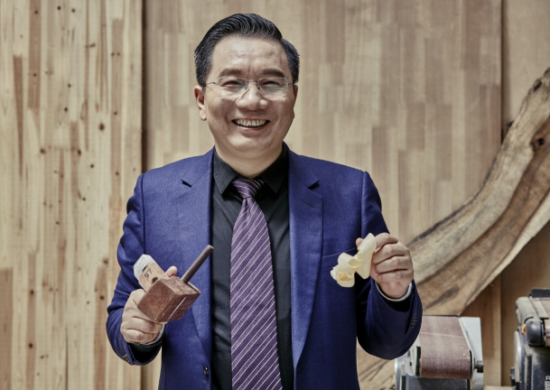 红星美凯龙车建新喊话传统企业家:人工智能时代、新零售时代