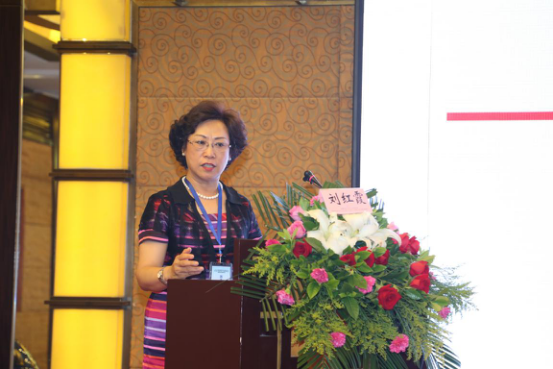 新疆中医院主任:话疗和遮盖疗法是治疗白癜风的关键