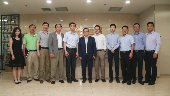 清华大学中国世界经济研究中心CCWE一行莅临恒昌公司座谈交流