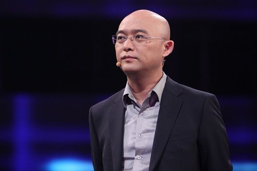 孟非吐槽高铁熊孩子和父母 为什么不可以有熊孩子和父母的专用车厢?