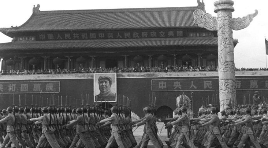 1949年开国大典上的阅兵仪式 热点