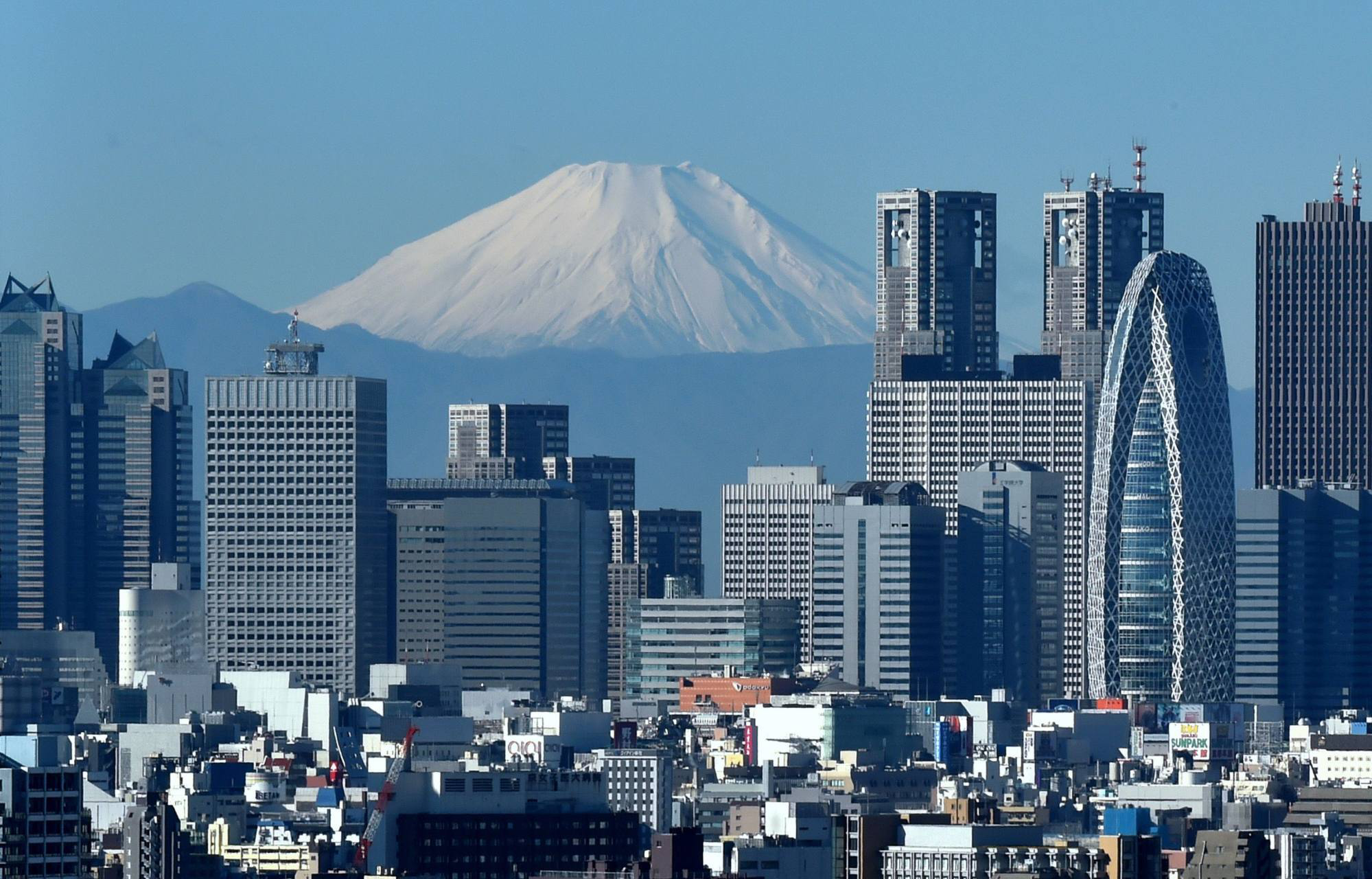 日本的冰火两重天经济复苏面临寒冬房地产投资却更火了