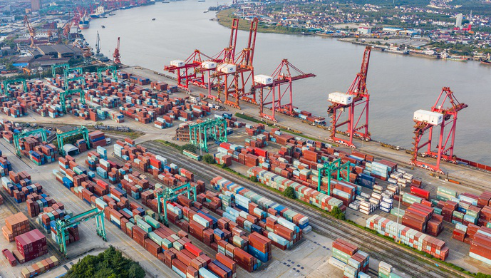 中国经济实力背后的航运业有多强大全球前5大港口有4个在中国
