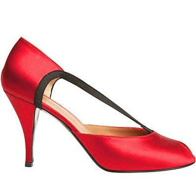 高跟鞋怎么选实用 dp73guq8g2b6.jpg