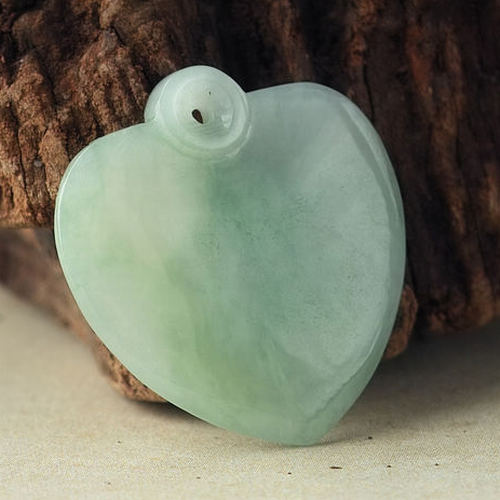 翠中翠翡翠缅甸天然a货心心相印挂件图片_珠宝图片