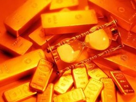 国际黄金低位震荡 等待突破