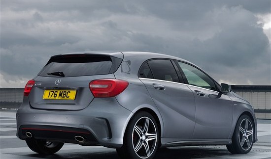 奔驰a260国内实拍图片曝光 将于4月份上市