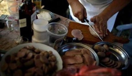 最牛的厨师_比我牛逼的厨师还在努力,我没资格说累......