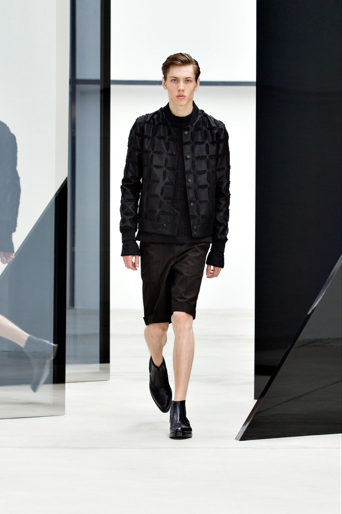 balenciaga(巴黎世家)2014春夏系列男裝秀