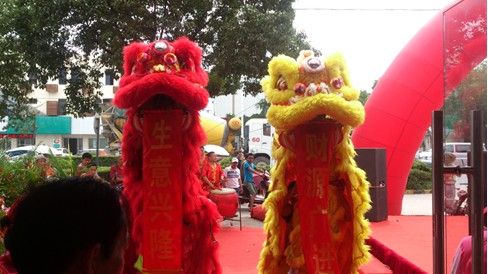 周六福珠宝四川重庆连开五家分店