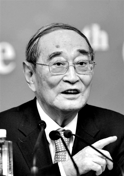 厉以宁谈收入分配改革 农村土地产权是关键-金投财经频道-金投网