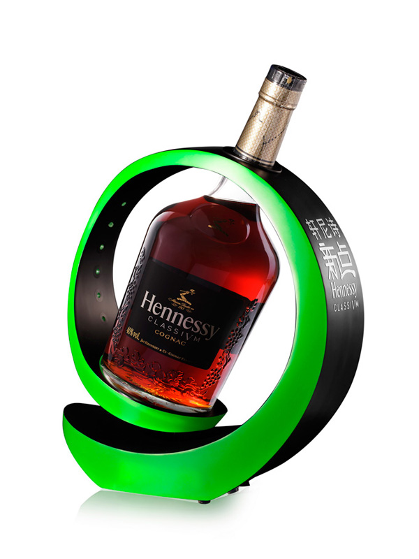 名酒 正文全球领先的特级干邑品牌轩尼诗,创立于1765年.