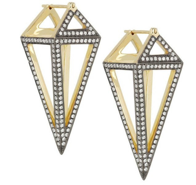 黎巴嫩设计师圣诞推出一款珠宝耳环