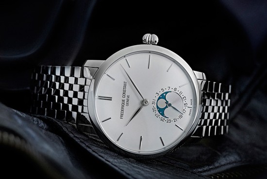 康斯登推出超薄月相自家机芯腕表系列