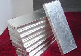 空头依旧占优 白银低位震动