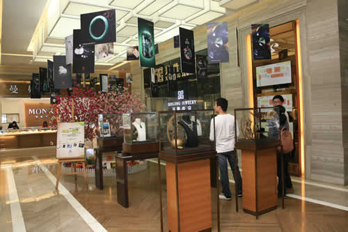 正福国际Mall珠宝精品文化展带来震撼视觉冲击