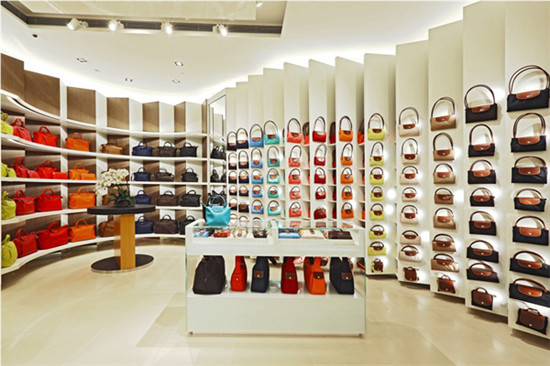 longchamp(珑骧)于成都再添ifs精品店