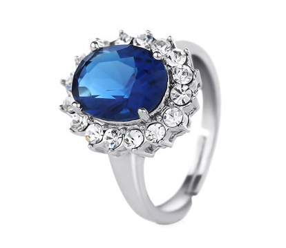 凯特王妃订婚钻戒被估价超过30万英镑