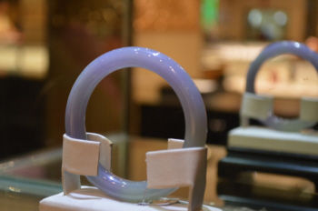 翡翠·和田玉直销惠圆满举行