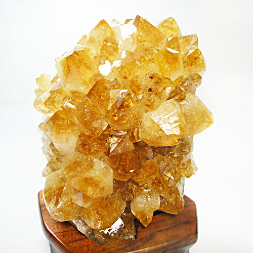 黃水晶柱功效 黃水晶柱功效