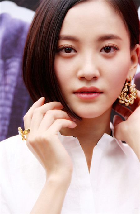 周楚楚佩戴西班牙珠宝品牌出席活动