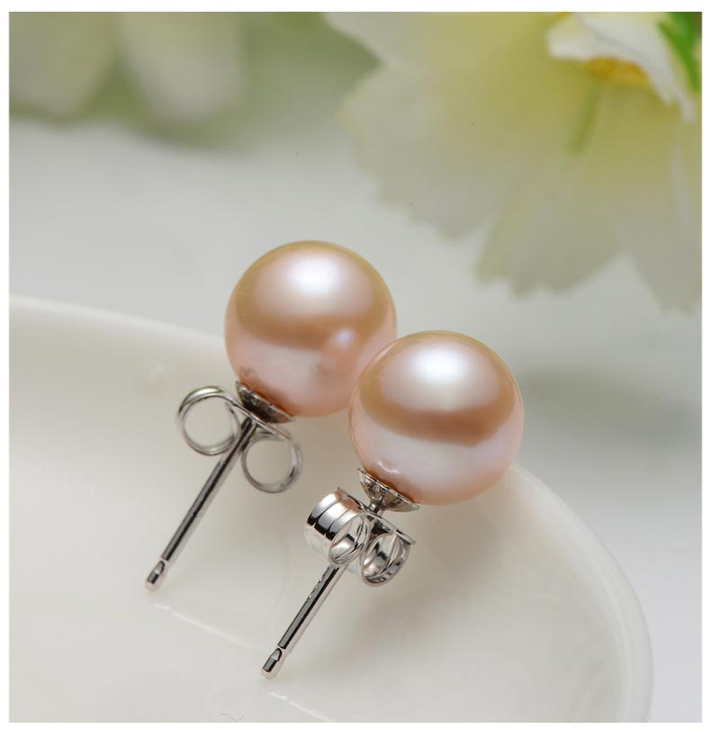 京润珍珠倾心天然淡水珍珠耳钉图片_珠宝图片