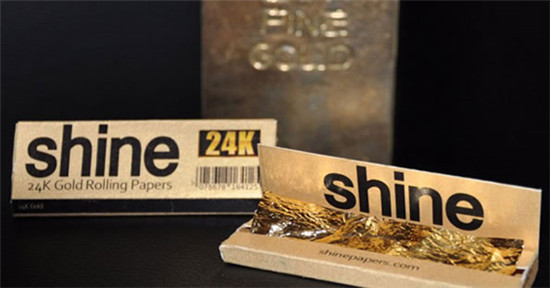 真实土豪的专属 24K黄金打造的卷烟纸