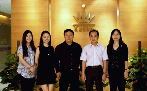 中宝协领导莅临萃华金店参观指导