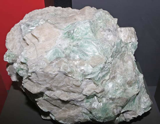 菱镁矿分布图片