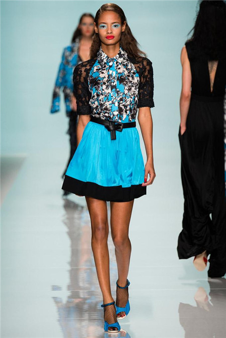 日本时装周衣服品牌 35797a0ec7964e86d71087bbba6f3955.jpg?_=1412392621396