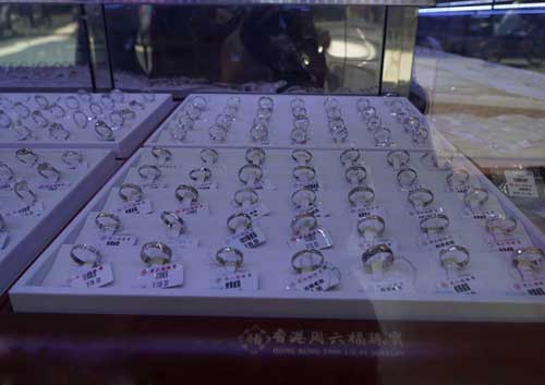 梧州假冒周六福珠宝店被查处 所售产品与周六福无关