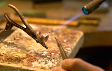 金店发布免费加工不免费 误导消费被投诉