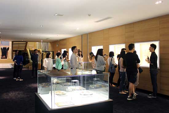 潮宏基力推花丝工艺保护项目 传统工艺焕发新彩