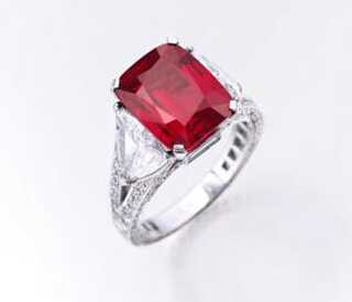 拉夫红宝石镶钻指环将亮相苏富比拍卖