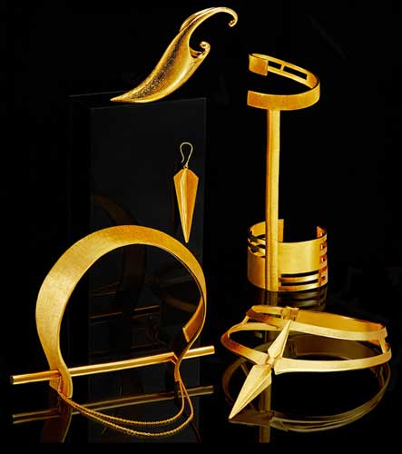 周大福SIMONGAO跨界合作第三季 颠覆传统金饰创意