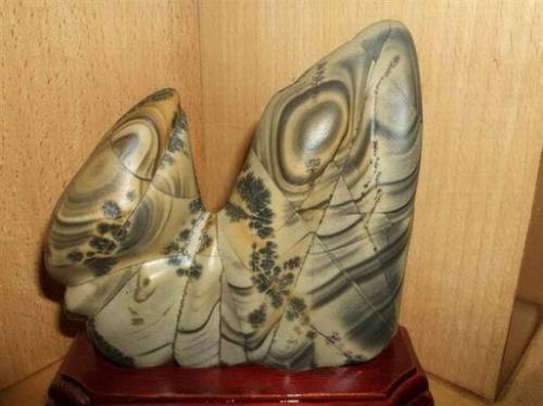 松花石价格价值 松花石产地 怎样挑选松花石毛石 松花石鉴别 宝石图鉴 金投珠宝 金投网 松花石价格价值 松花石产地 怎样挑选松花石毛石 松花石鉴别 宝石图鉴 金投珠宝 金投网