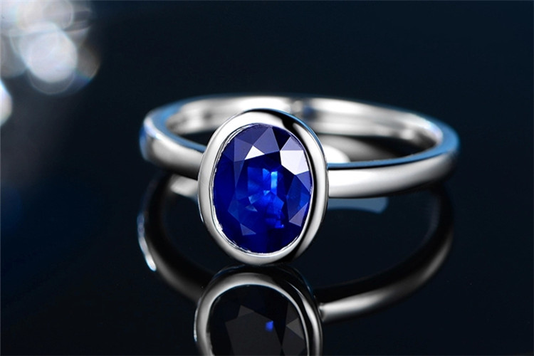 米莱珠宝18k金1.25克拉天然蓝宝石结婚定制戒指_珠宝图片
